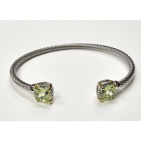 Peridot Sterling Silver Twisted Cable Bangle Bracelet - Picture 1 of 4